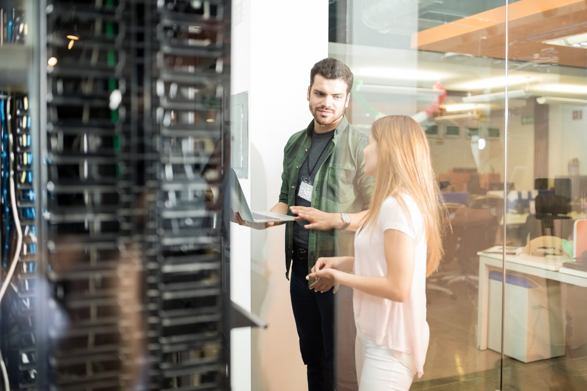 Técnicos Netsupport em atendimento